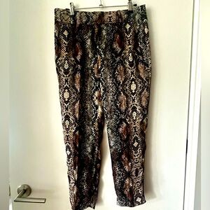 Smythe python print pants